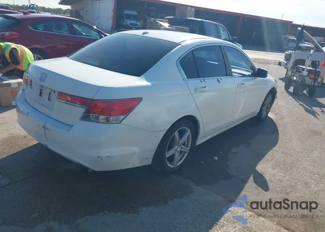 2011 Honda Accord 2.4 Ex-L from USA, damaged, VIN 1HGCP2F8XBA038335